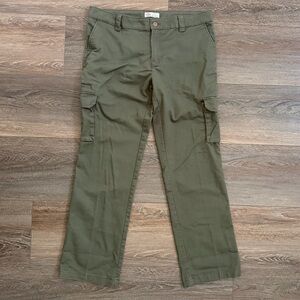 Dickies Women’s Cargo Pants in Olive